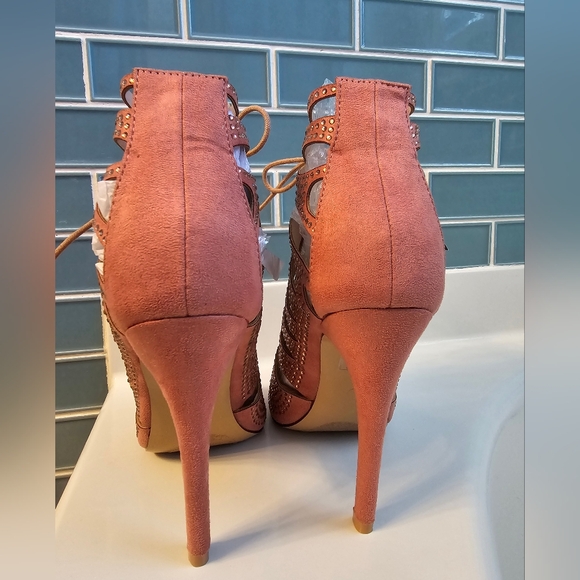 Jeweled heels sandal - Picture 6 of 10